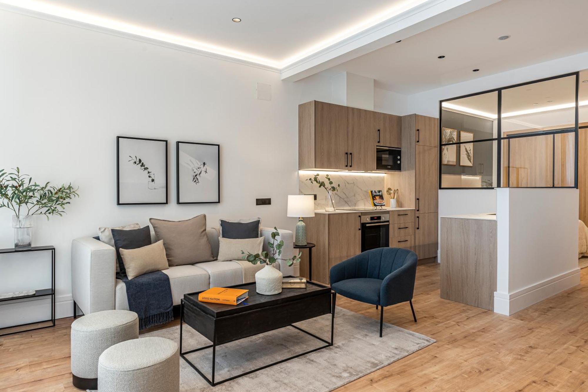 Mh Apartments Soho Мадрид Экстерьер фото
